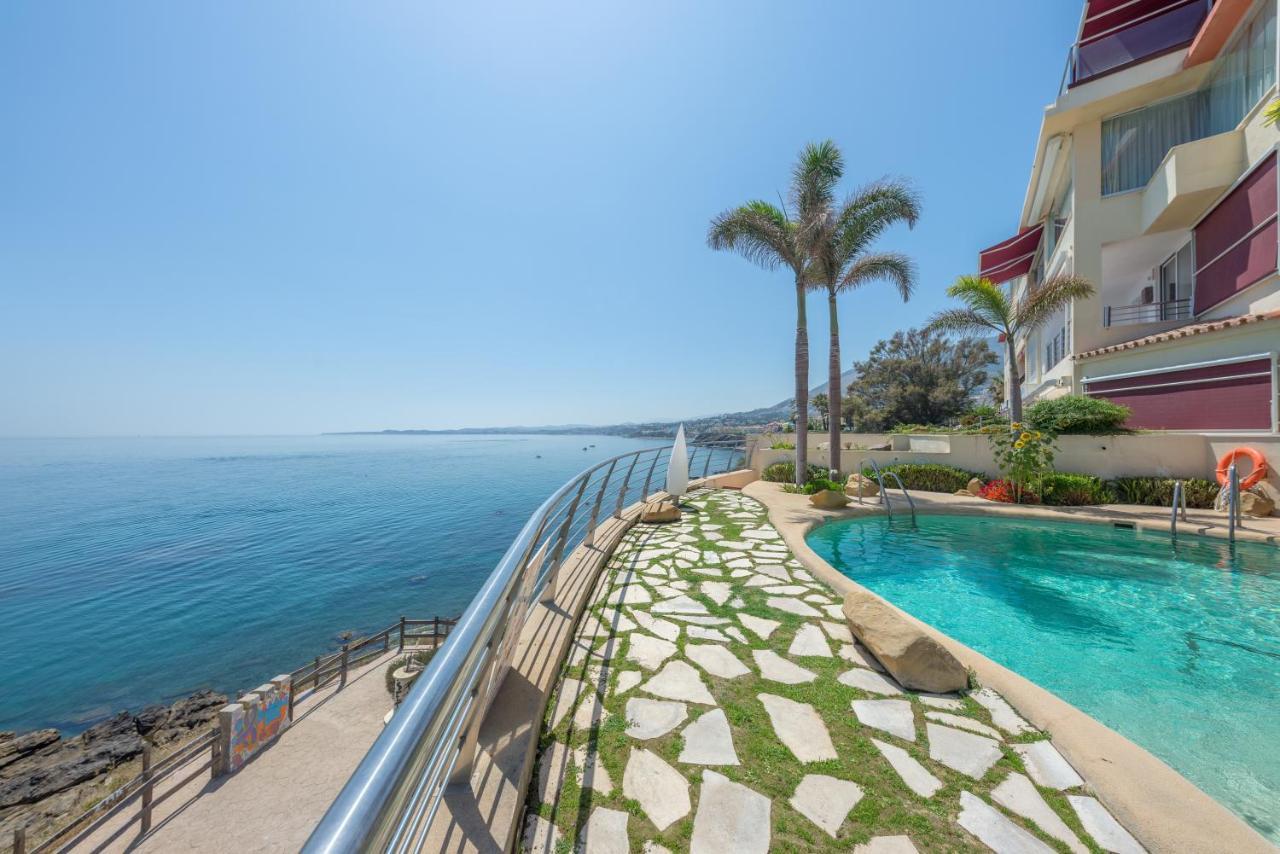 Sea Blue Apartment - Frente Al Mar Benalmadena Bagian luar foto