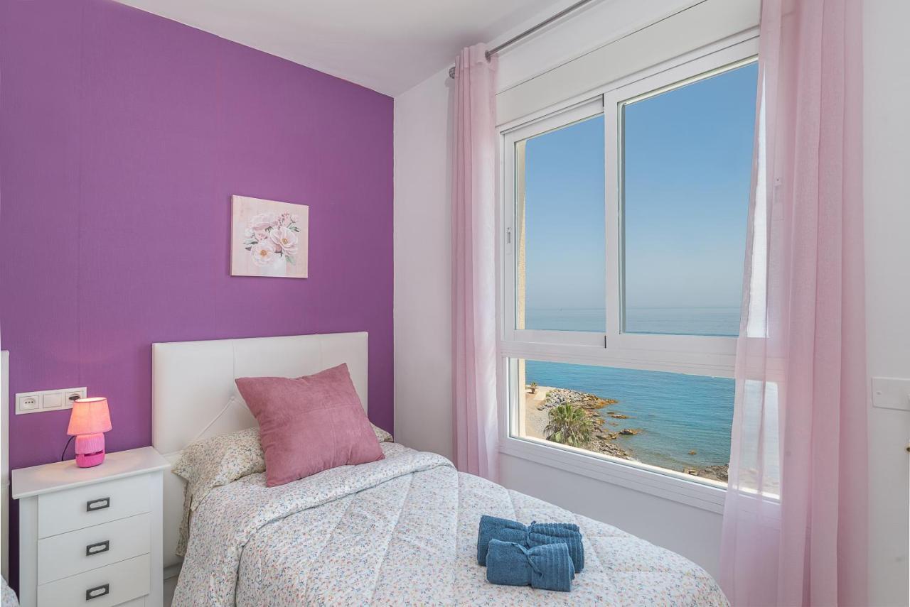 Sea Blue Apartment - Frente Al Mar Benalmadena Bagian luar foto