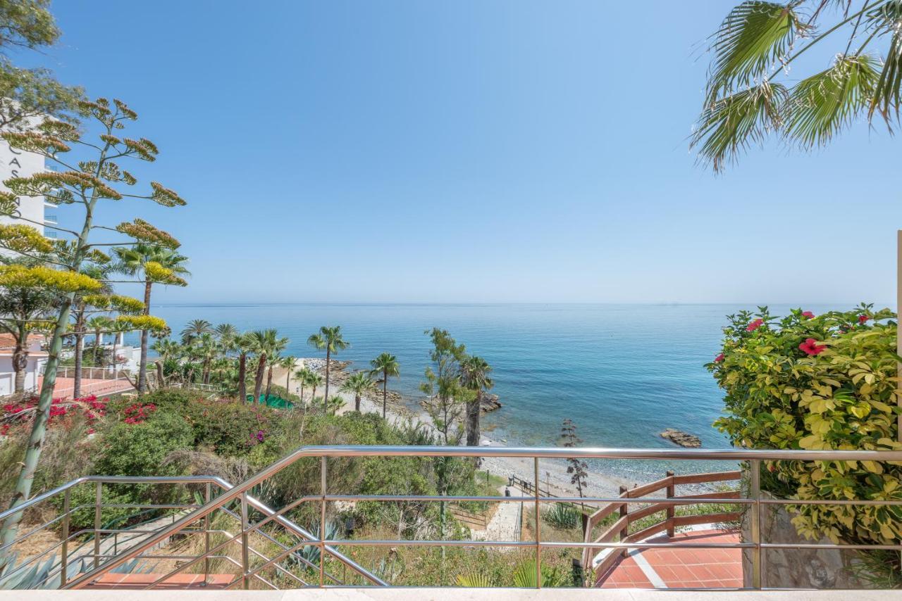 Sea Blue Apartment - Frente Al Mar Benalmadena Bagian luar foto