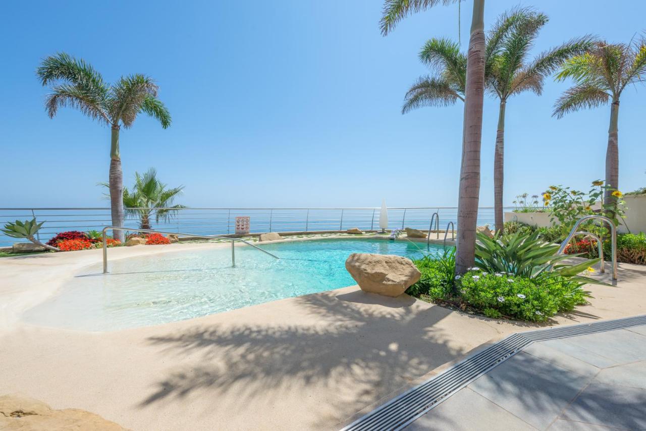 Sea Blue Apartment - Frente Al Mar Benalmadena Bagian luar foto