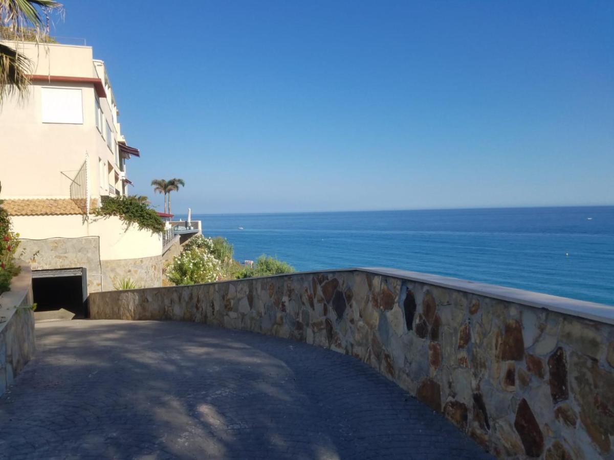 Sea Blue Apartment - Frente Al Mar Benalmadena Bagian luar foto